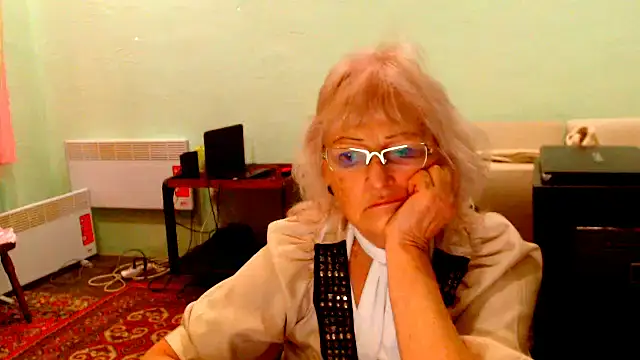 Snapshot of Natali7634 chatting on December 5, 2025, 7:29 am Natali7634 online show from December 5, 2025, 7:29 am