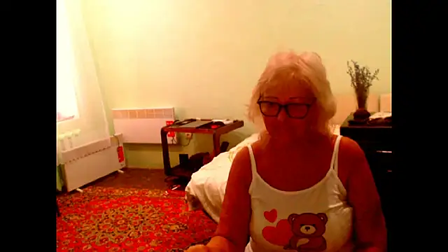 Snapshot of Natali7634 chatting on July 5, 2026, 3:44 am Natali7634 online show from July 5, 2026, 3:44 am