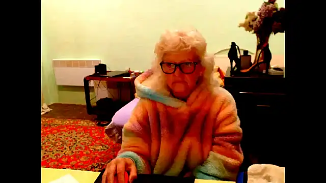 Snapshot of Natali7634 chatting on May 16, 2026, 1:37 am Natali7634 online show from May 16, 2026, 1:37 am