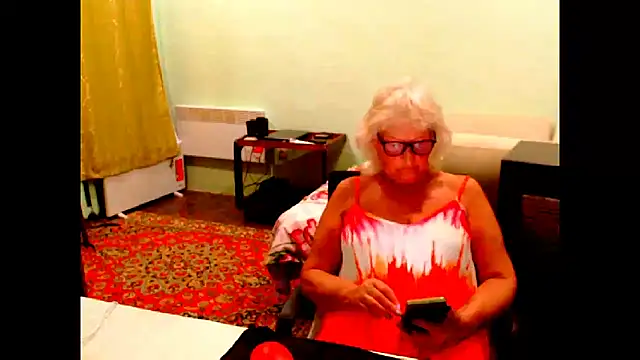 Snapshot of Natali7634 chatting on June 24, 2026, 8:39 pm Natali7634 online show from June 24, 2026, 8:39 pm