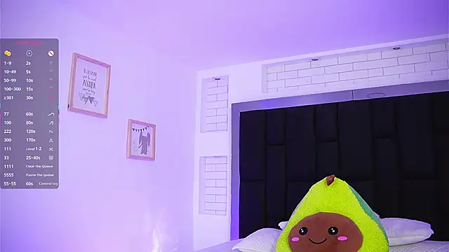 Snapshot of Marianamonroe_ chatting on September 29, 2025, 6:57 pm Marianamonroe online show from September 29, 2025, 6:57 pm