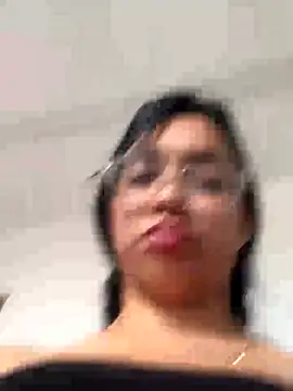Snapshot of lulu_kis chatting on January 8, 2026, 7:09 pm lulu kis online show from January 8, 2026, 7:09 pm