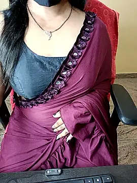 Snapshot of Nithya_05 chatting on January 16, 2026, 5:17 pm Nithya 05 online show from January 16, 2026, 5:17 pm