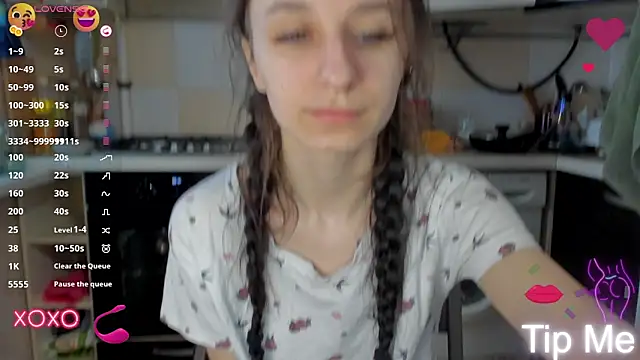 Snapshot of _Nika_Kik chatting on March 19, 2025, 1:40 pm Nika Kik online show from March 19, 2025, 1:40 pm