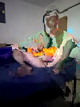 slimmjimmyxh online show from April 17, 2026, 5:27 pm