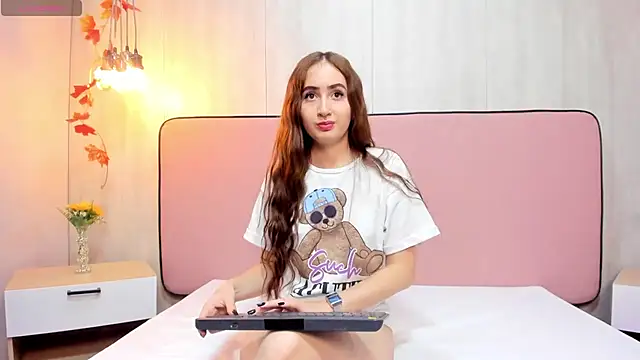 AlissonMartin online show from November 6, 2025, 11:58 am