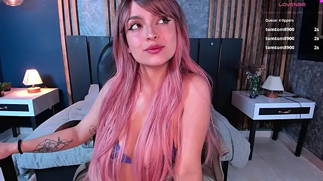 Snapshot of Mandy_Collins_ chatting on January 4, 2025, 12:59 pm Mandy Collins  online show from January 4, 2025, 12:59 pm