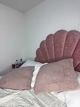 Snapshot of tati__22 chatting on November 21, 2025, 5:01 pm tati 22 online show from November 21, 2025, 5:01 pm