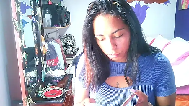 Snapshot of arlette_sweet01 chatting on May 27, 2026, 3:41 pm arlette sweet01 online show from May 27, 2026, 3:41 pm