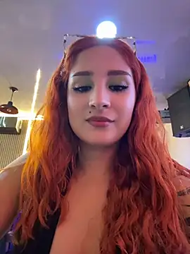 Snapshot of Mon_Cherry chatting on July 23, 2026, 1:58 am Mon Cherry online show from July 23, 2026, 1:58 am