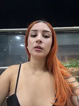 Snapshot of Mon_Cherry chatting on June 30, 2026, 12:32 am Mon Cherry online show from June 30, 2026, 12:32 am