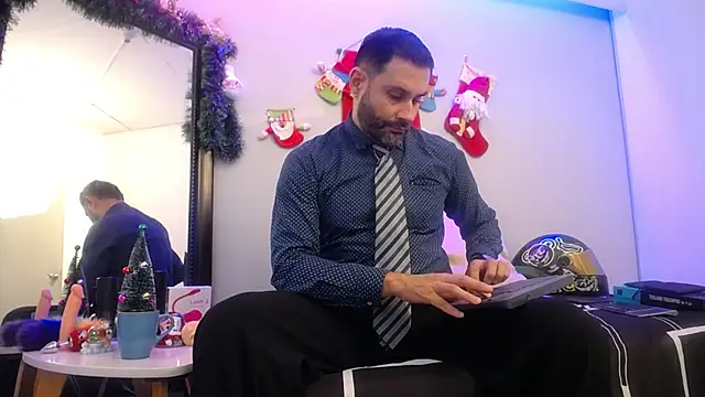 Snapshot of jonasbeards chatting on December 2, 2025, 3:36 pm jonasbeards online show from December 2, 2025, 3:36 pm