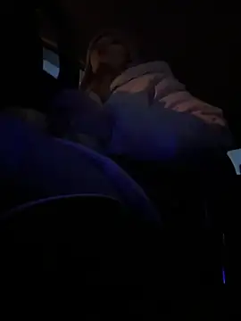 LavenderHot online show from January 15, 2026, 2:04 am