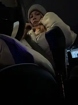 LavenderHot online show from February 21, 2026, 1:40 am