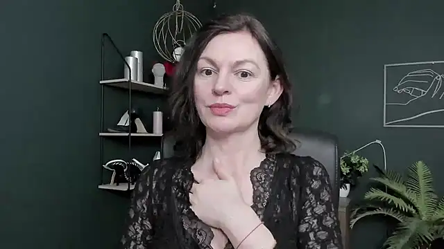 VivianWILD online show from March 17, 2026, 7:11 am