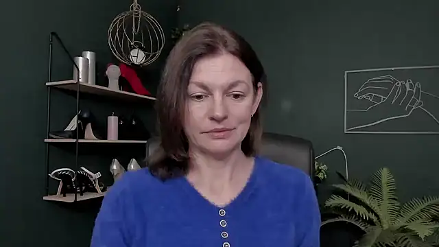 VivianWILD online show from January 12, 2026, 7:04 am