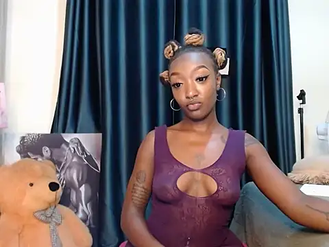 TeenieReeny online show from March 12, 2026, 8:13 pm