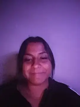 Snapshot of Giselabrunette25 chatting on May 19, 2026, 1:56 am Giselabrunette25 online show from May 19, 2026, 1:56 am