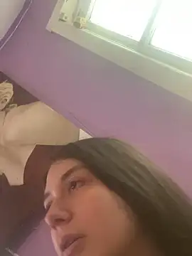 Snapshot of itzcheyduh chatting on October 19, 2025, 5:59 pm itzcheyduh online show from October 19, 2025, 5:59 pm