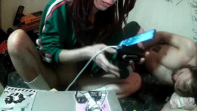 harderisbetter24 online show from December 27, 2024, 9:39 am