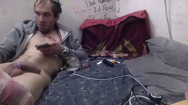 harderisbetter24 online show from January 12, 2025, 4:31 am