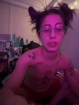 harderisbetter24 online show from December 20, 2024, 2:30 am