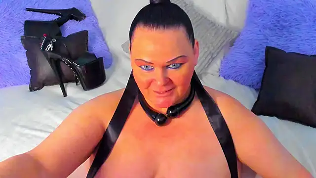 Snapshot of MilanaBiegert chatting on March 2, 2025, 3:41 pm MilanaBiegert online show from March 2, 2025, 3:41 pm