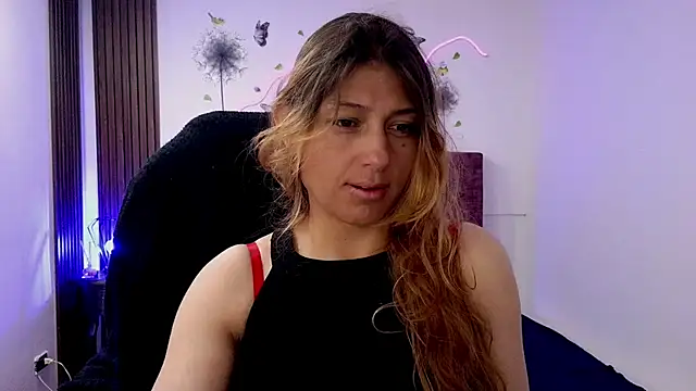 Snapshot of elena_detroya chatting on November 21, 2025, 12:26 pm elena detroya online show from November 21, 2025, 12:26 pm