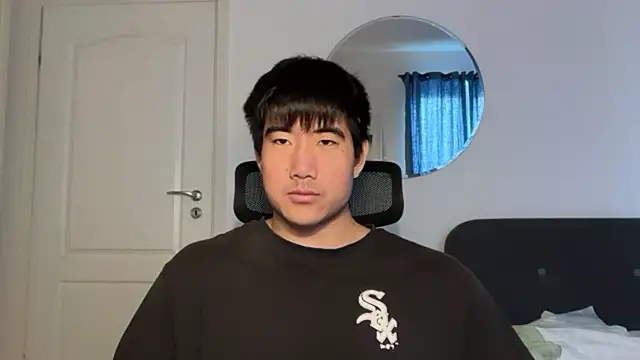 Snapshot of jungcock3210 chatting on November 5, 2025, 7:22 am jungcock3210 online show from November 5, 2025, 7:22 am