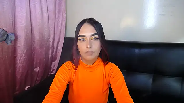 Snapshot of Annerainhoot chatting on October 27, 2025, 1:39 am Annerainhoot online show from October 27, 2025, 1:39 am