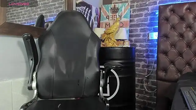 Snapshot of THIAGOXBIG chatting on November 27, 2025, 4:35 am THIAGOXBIG online show from November 27, 2025, 4:35 am