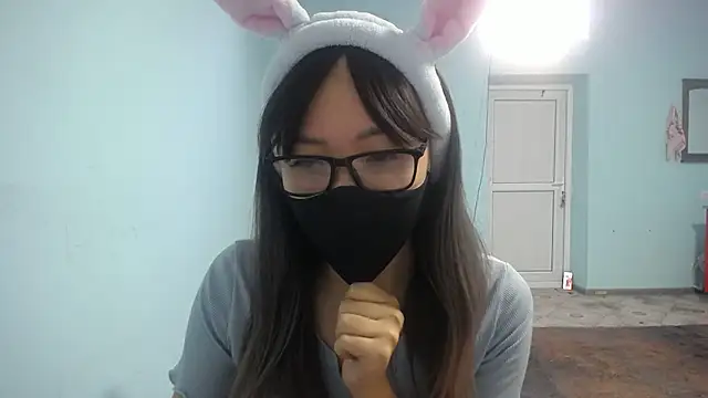 Snapshot of elllaaxx chatting on October 24, 2025, 3:38 am elllaaxx online show from October 24, 2025, 3:38 am