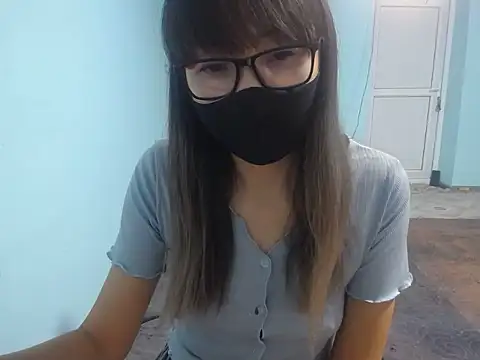 Snapshot of elllaaxx chatting on November 28, 2025, 3:50 am elllaaxx online show from November 28, 2025, 3:50 am