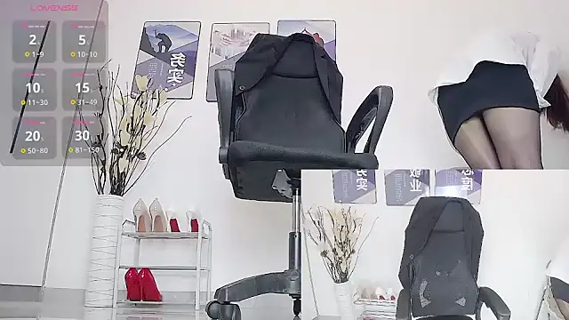 Snapshot of Sunshine-YueYue chatting on January 8, 2025, 1:00 am Sunshine-YueYue online show from January 8, 2025, 1:00 am