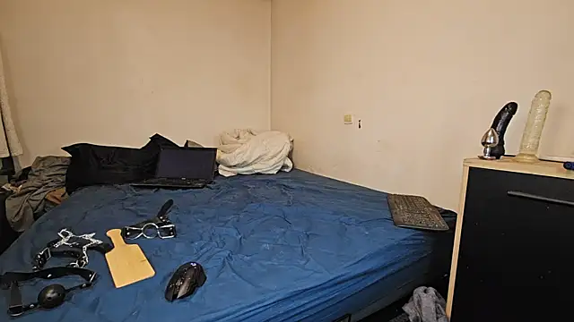 ricoachthefrenchi online show from October 6, 2025, 10:54 pm