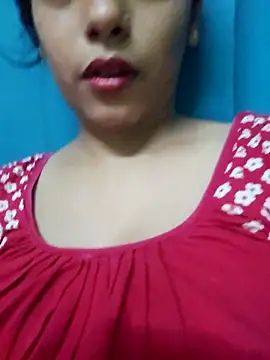 Snapshot of sexyindi_couple chatting on September 26, 2025, 6:09 am sexyindi couple online show from September 26, 2025, 6:09 am