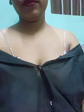 sexyindi couple online show from July 5, 2026, 3:08 pm