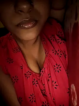 sexyindi couple online show from May 2, 2026, 8:14 pm