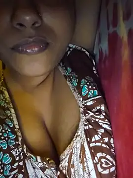 sexyindi couple online show from July 28, 2026, 6:31 pm