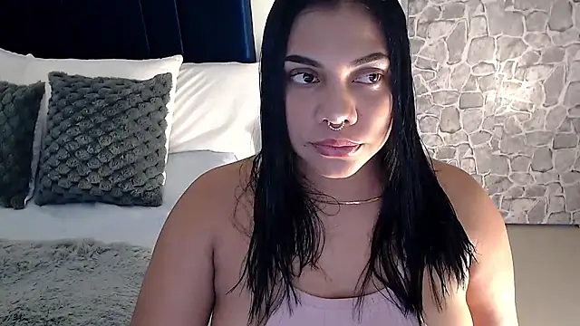 Snapshot of angela_santana_ chatting on October 29, 2025, 8:08 pm angela santana online show from October 29, 2025, 8:08 pm