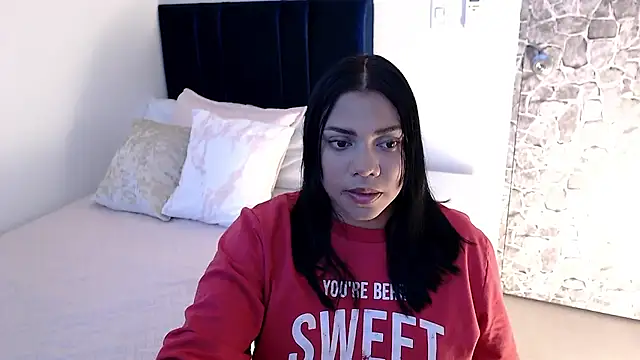 Snapshot of angela_santana_ chatting on September 19, 2025, 6:34 pm angela santana online show from September 19, 2025, 6:34 pm