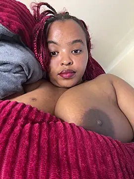 Snapshot of Linahlove chatting on May 14, 2026, 10:45 am Linahlove online show from May 14, 2026, 10:45 am