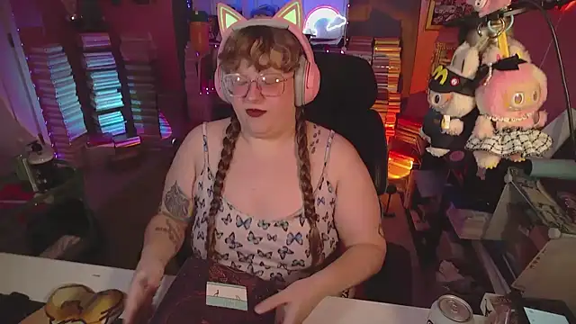 FatVeronica online show from July 30, 2026, 6:07 pm