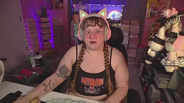 FatVeronica online show from June 27, 2026, 5:08 pm