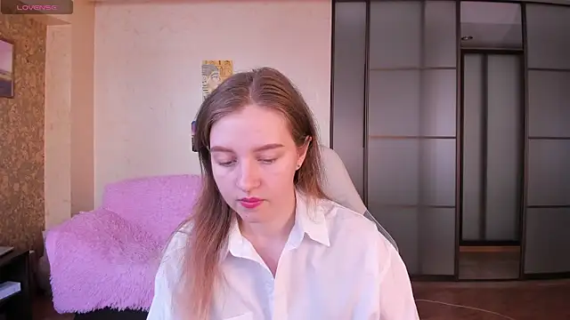 Ksuhesa online show from March 9, 2026, 8:07 am