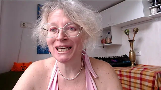 Snapshot of Zosya1111 chatting on January 25, 2025, 11:13 am Zosya1111 online show from January 25, 2025, 11:13 am