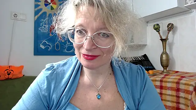 Snapshot of Zosya1111 chatting on December 15, 2024, 12:38 pm Zosya1111 online show from December 15, 2024, 12:38 pm