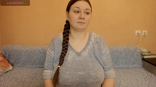 AlisaBacker online show from January 9, 2026, 6:15 pm