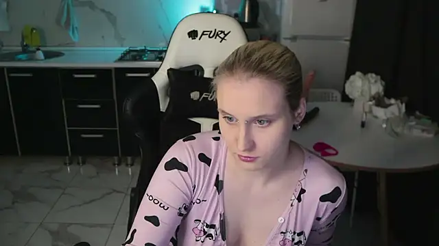 MertyXX online show from March 5, 2026, 10:16 pm