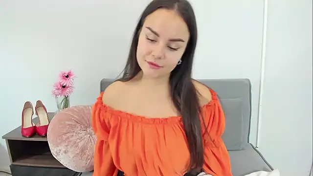 Snapshot of KendalNew chatting on October 30, 2025, 5:10 pm KendalNew online show from October 30, 2025, 5:10 pm